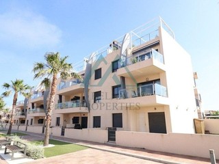 3-izbový strešný apartmán, nachádzajúci sa 300 m od pláže, s turistickou licenciou, Pilar de la Hora