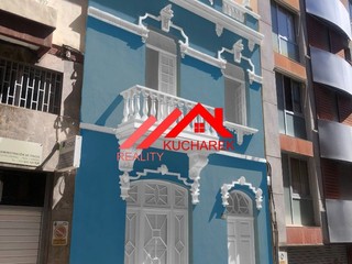 Kuchárek-real: Ponúka dom , ktorý sa nachádza v privilegovanej oblasti Santa Cruz - Torre de la Paz.