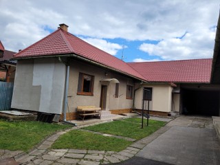 rezervovaný   rodinný dom s garážou v obci Nemecká
