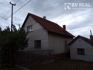 Na predaj rodinný dom Bystričany okres Prievidza FM1510