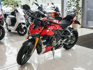 Ducati Streetfighter 1100 V4S