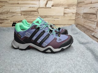 Adidas 37 1/3 - dámska trekingová obuv