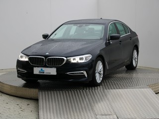  BMW 520d x-Drive Luxury Line 