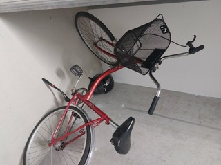 Zreparovaný dámsky mestský bicykel DEMA