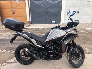 Motocykel Moto Morini X-Cape 650