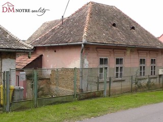 Dom v obci Uhorské v okrese Poltár je vhodný aj na rekreáciu a oddych.