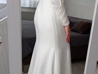 svadobné šaty/popolnočné šaty