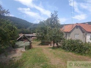 Menší domček v príjemnom prostredí obce Šiatorská Bukovinka