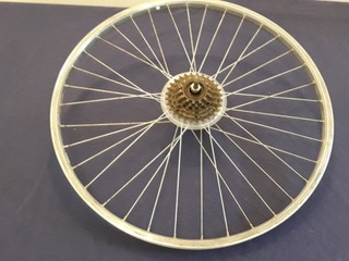 Zadné koleso na bicykel 58 cm x 2,4 cm, 6 kolečko