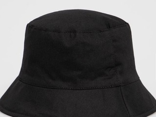 Dámsky nový čierny klobúk zn. Pieces