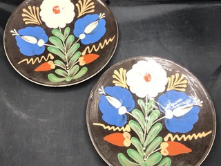 Taniere, kvety, pozdišovská keramika