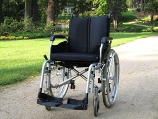 Invalidný Vozík odľahčený mechanický