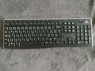 Bezdrôtová klávesnica Logitech Wireless Keyboard K
