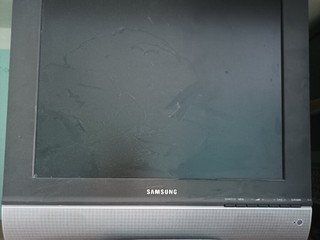 Samsung LED TV 55 cm funkčný v ponuke