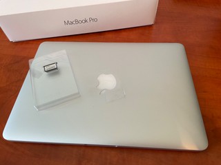 Predám MacBook Pro 13” 2015 ako nový
