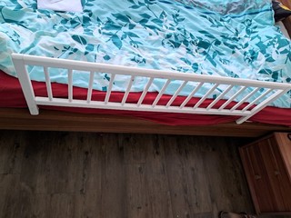 Zábrana na posteľ - bariérka
