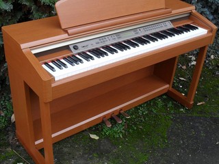 Digitální piano Yamaha Clavinova CLP 150