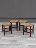 Set drevených stoličiek bez operadla – ( 4 ks ).