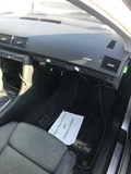 Palubovka s airbagmi a pásmi na AUDI A4