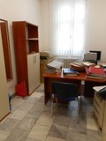 Ponúkame na prenájom rekonštruovanú kanceláriu, 13 m2, Palackého ul.