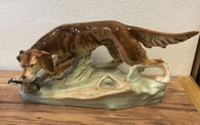 Pes s bažantom, Royal Dux, porcelán