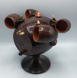 Súdok s piatimi pohármi, pozdišovská keramika