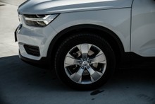 Volvo XC40 T4 FWD AT8 MOMENTUM