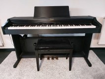 Roland RP-201 RW Digitálne Piano, Satin Black + se