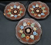Dva taniere Parikrupa, pozdišovská keramika
