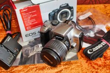 Predám digitálnu zrkadlovku Canon EOS 300D