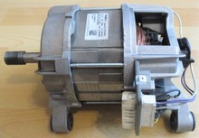 funkčný motor na automatickú práčku