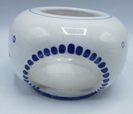 Svietnik z modranskej keramiky